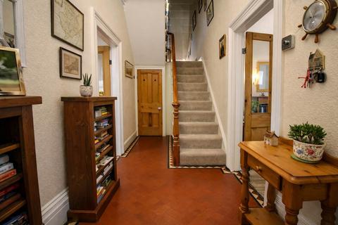 5 bedroom house for sale, Coombe Road, Hillside