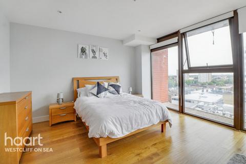 1 bedroom flat for sale, High Street, Southend-On-Sea