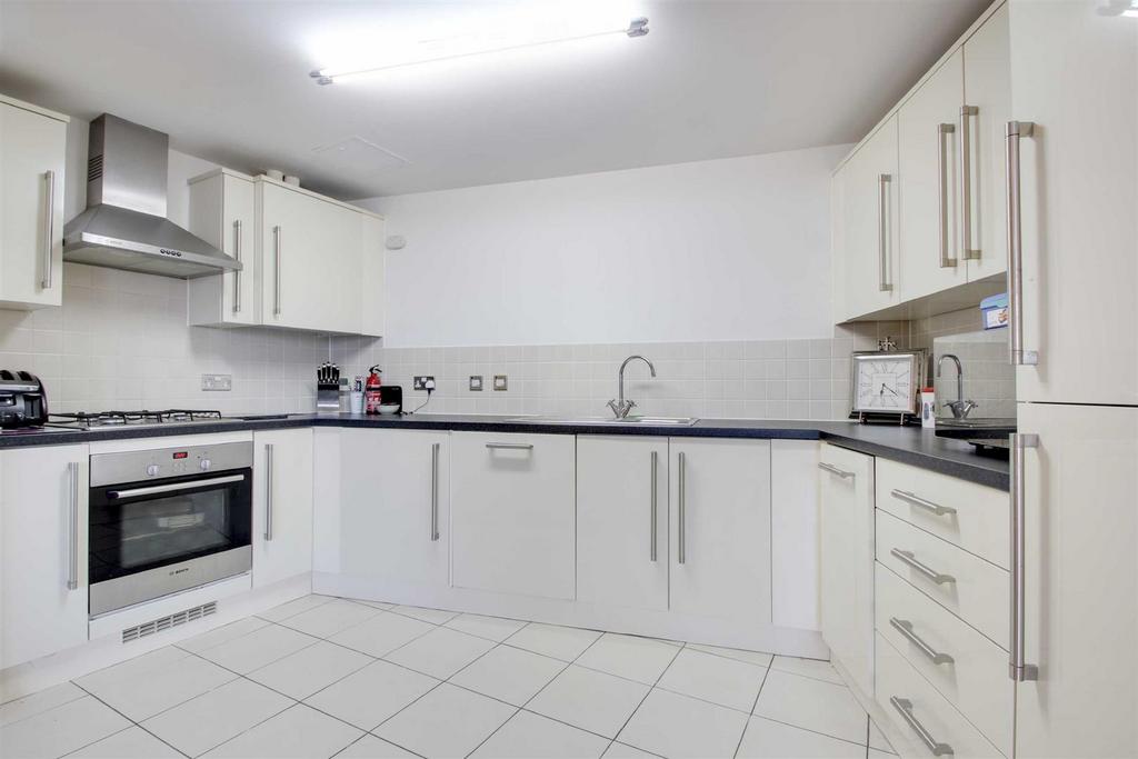 Fitted kitchen