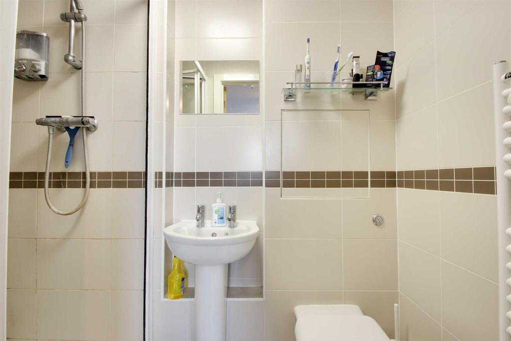 En suite shower room