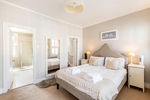 undefined, Cranbury Road, London SW6