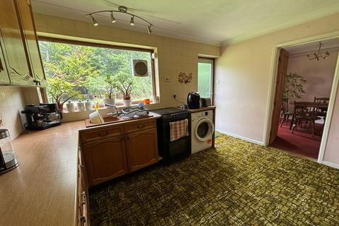 undefined, Fields Close, WEELEY HEATH, CO16