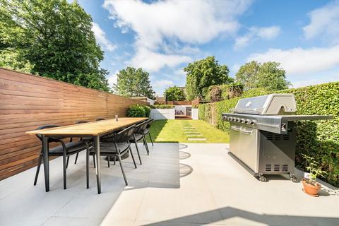 42 Trevelyan Road, London, SW17 9LN