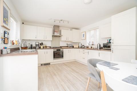 7 Anglesey View, Newton Leys, Milton Keynes, MK3 5GA