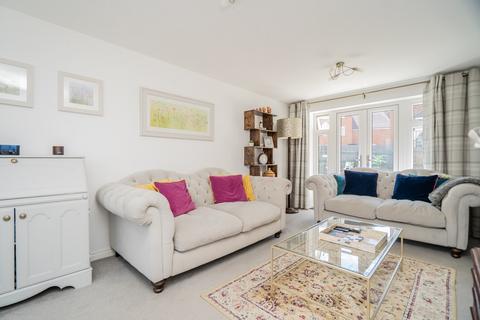 7 Anglesey View, Newton Leys, Milton Keynes, MK3 5GA