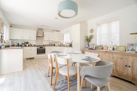 7 Anglesey View, Newton Leys, Milton Keynes, MK3 5GA