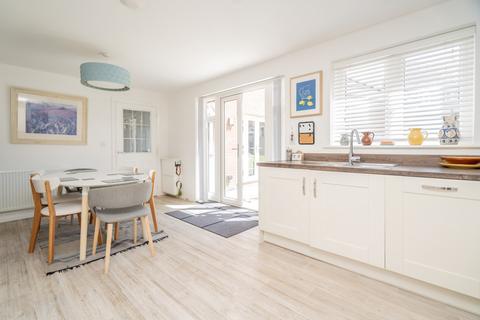 7 Anglesey View, Newton Leys, Milton Keynes, MK3 5GA