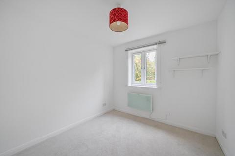 2 bedroom flat for sale, Colindeep Lane,  London,  NW9