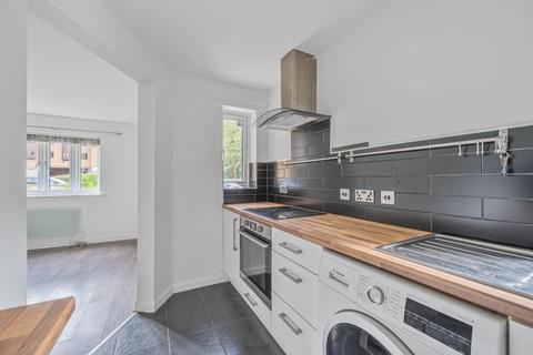 2 bedroom flat for sale, Colindeep Lane,  London,  NW9