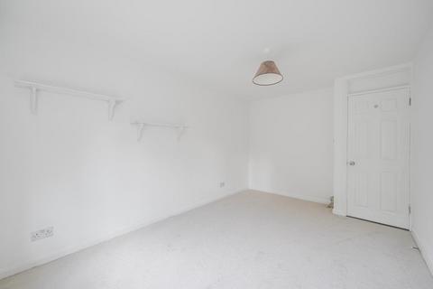2 bedroom flat for sale, Colindeep Lane,  London,  NW9