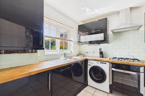 12 Bruce Close, Spalding, PE11 2GN