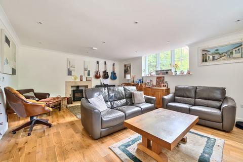 3 bedroom semi-detached house for sale, The Old School, Berkshire RG41