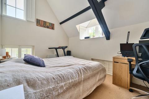 3 bedroom semi-detached house for sale, The Old School, Berkshire RG41