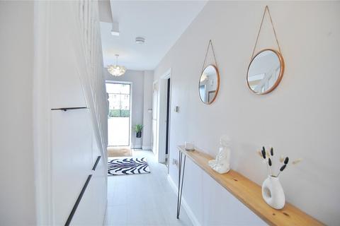 30 Bridge Mead, Ebley, Stroud, GL5 4BP