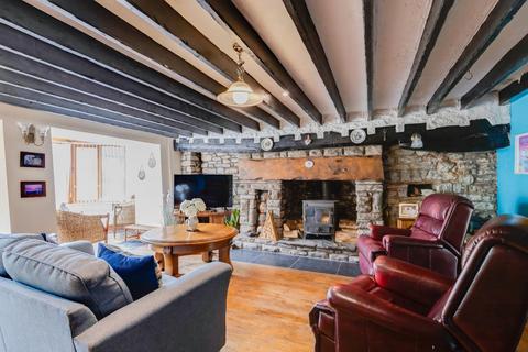 5 bedroom detached house for sale, Llangan, Vale of Glamorgan, CF35 5DW