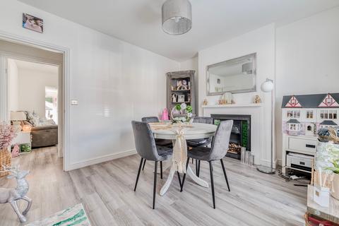 3 bedroom terraced house for sale, Albemarle Road, Gorleston
