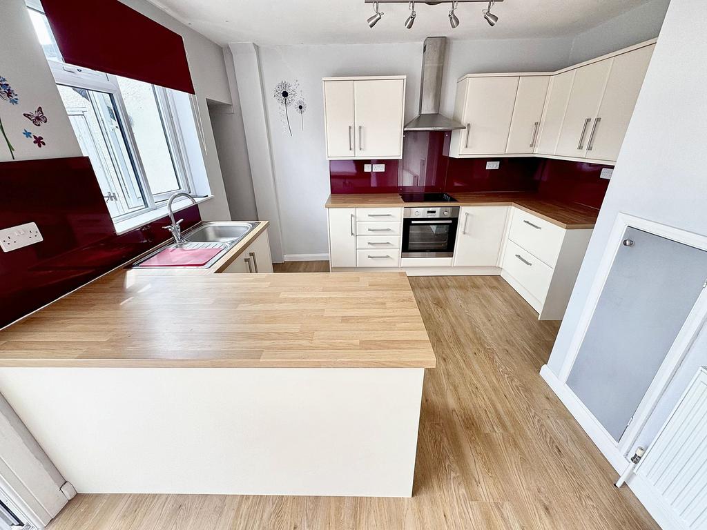 Kitchen / Diner