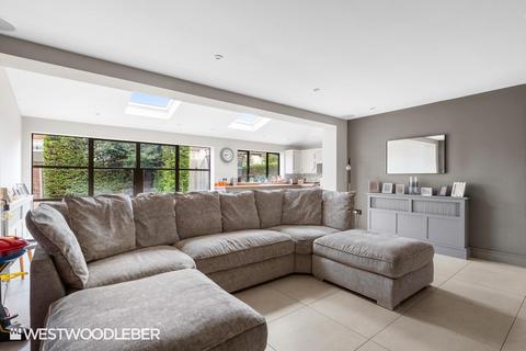 undefined, Ivy Terrace, Hoddesdon EN11