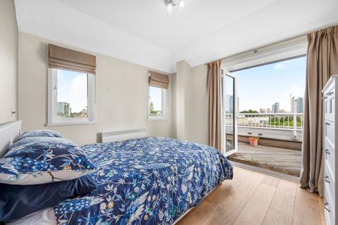undefined, Papermill Wharf, 50 Narrow Street, London