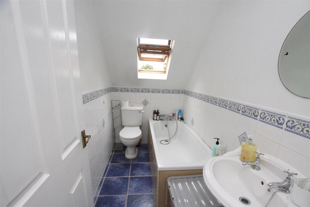 Bathroom.jpg
