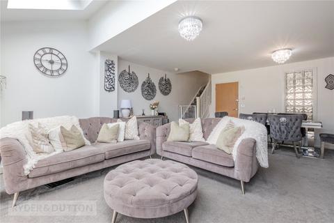 5 Acorn Close, Chadderton, Oldham, OL9 7FJ