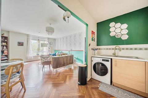 undefined, Kenavon Drive,  Reading,  Berkshire,  RG1