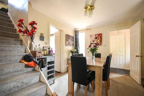12 Nursery Close, Hook, RG27 9QX