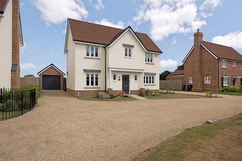 4 bedroom detached house for sale, Pindar Gardens, Ashfield Road, Elmswell