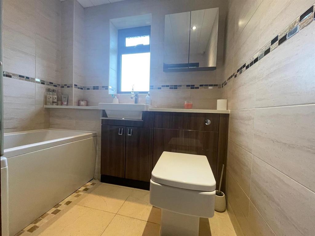 Photo 20-08-2025, 18 02 14 (2).jpg