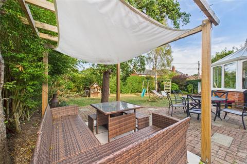 14 The Square, Spencers Wood, Reading, RG7 1BS