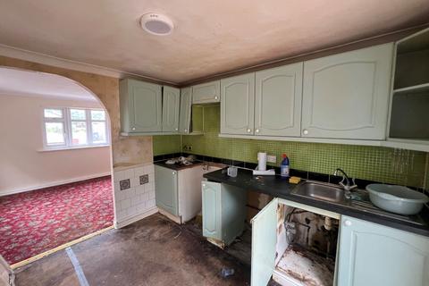 55 Alamein Road, Willenhall, WV13 3TU