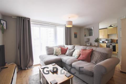 undefined, Holman Court, Ipswich