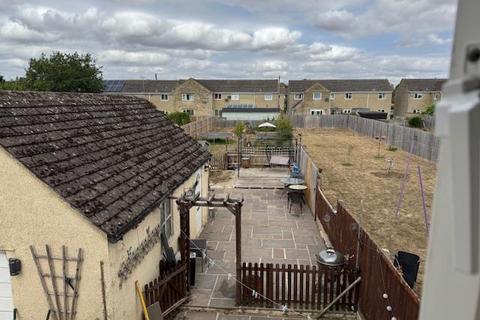 undefined, Hatherop Road, Fairford