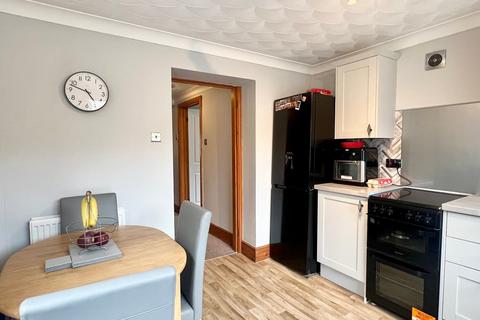 2 bedroom terraced bungalow for sale, Thomas Street, Pembroke, SA71