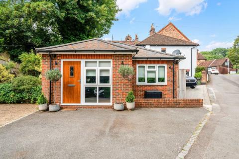 1 bedroom detached house for sale, High Street, Oxted RH8