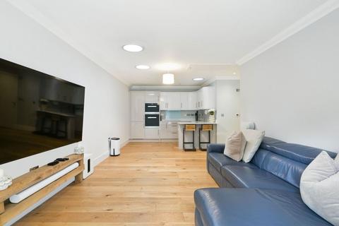 1 bedroom detached house for sale, High Street, Oxted RH8