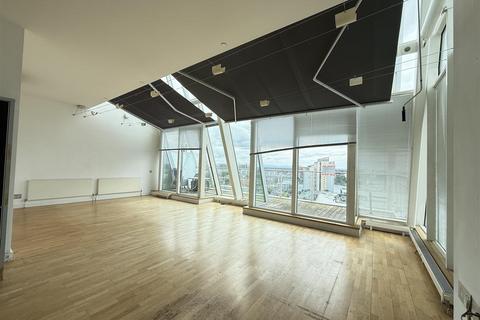 3 bedroom apartment for sale, NV Building, 98 The Quays, Salford Quays