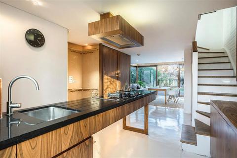 undefined, Park Row, London SE10