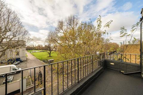 undefined, Park Row, London SE10