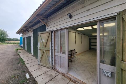 Storage to rent - Berners Roding