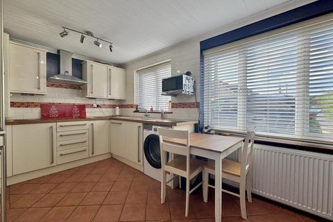 4 bedroom semi-detached house for sale, Dukes Avenue, Southminster