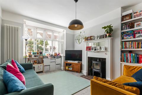 undefined, Seaforth Avenue, Motspur Park KT3