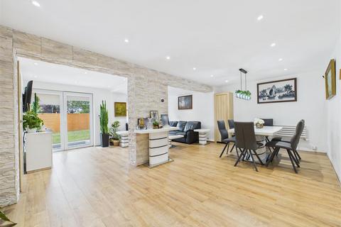 4 bedroom semi-detached house for sale, Jolyffe Park Road, Stratford-Upon-Avon CV37