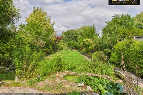 3 bedroom semi-detached house for sale, The Walk, Potters Bar