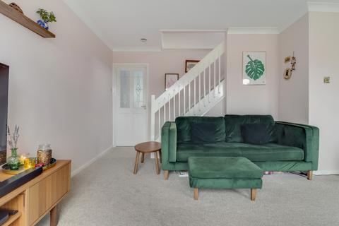 4 Birchtree Close, Wakefield, WF1 4TF