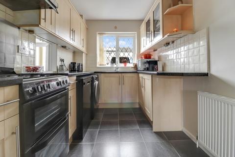 4 Birchtree Close, Wakefield, WF1 4TF