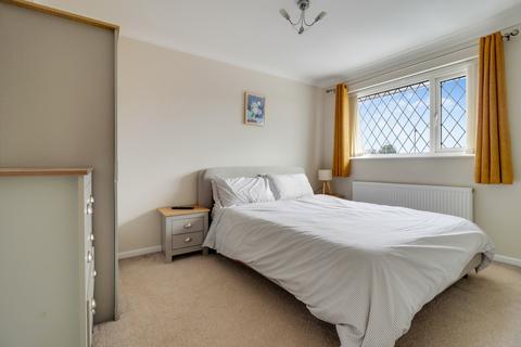4 Birchtree Close, Wakefield, WF1 4TF