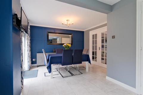 2 Ash Lane, Stonehouse, Larkhall, ML9 3RB