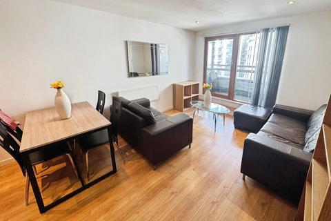 2 bedroom flat to rent, Gateway West, East Street, Leeds, West Yorkshire, LS9