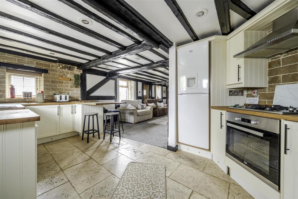 Lounge/kitchen